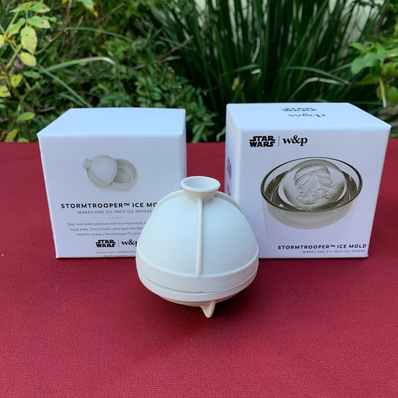 4 Star Wars Phantom Menace Widescreen VHS Chewbaca Stormtrooper Ice Mold Bundle - Picture 11 of 16